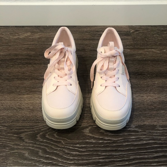 UGG ASHTON HYBRID ROSY BEIGE BLOCK PLATFORM SHOES, WOMEN US 9/ EUR 40/ UK 7~NWOB - Picture 3 of 9